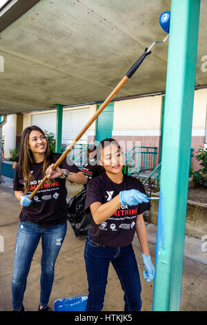 Florida South,Miami,Allapattah,Comstock Elementary School,Martin Luther King Jr. Day of Service,MLK,beautification project,Asian Asians ethnic immigra Stock Photo