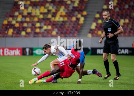 October 20, 2016: Adrian Winter #7 of FC Zurich L and Sulley Muniru #11 of FC Steaua Bucharest    in action during the UEFA Europa League 2016-2017, Group L game between FC Steaua Bucharest ROU and FC Zurich (SUI) at National Arena, Bucharest,  Romania ROU.   Photo: Cronos/Catalin Soare Stock Photo