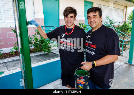 Florida South,Miami,Allapattah,Comstock Elementary School,Martin Luther King Jr. Day of Service,MLK,beautification project,Hispanic Latin Latino ethni Stock Photo