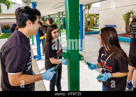 Florida South,Miami,Allapattah,Comstock Elementary School,Martin Luther King Jr. Day of Service,MLK,beautification project,Hispanic Latin Latino ethni Stock Photo