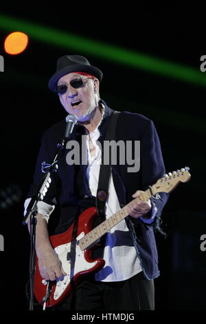 Pete Townshend of the rock band, The Who, at the Super Bowl in Miami, Florida, USA on February 7, 2010. Photo by Francis Specker Stock Photo