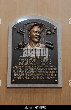 National Baseball Hall of Fame: Satchel Paige Home Jersey