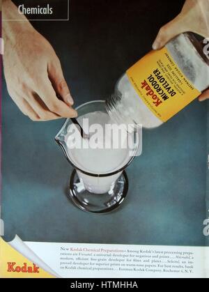 World War II - Kodak advertisement - New Kodak Chemical Preparations, Microdol Developer, a modern, efficient, fine-grain developer for films and plates. Stock Photo