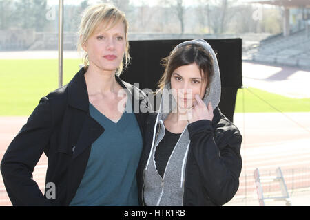 Dortmund, Germany. 13th Mar, 2017. Anna Schudt and Aylin Tezel during a photocall on set of the WDR Tatort Tollwut'. Credit: Maik Boenisch/Pacific Press/Alamy Live News Stock Photo