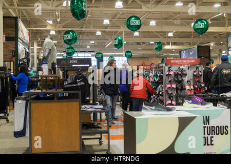 NHL hockey players sweaters for sale at the NHL store on Avenue of the  Americas in Midtown Manhattan, New York City Stock Photo - Alamy