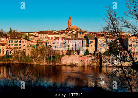 a view of the Tarn River as it passes through Albi, in France, with the Madeleine district on the right highlighting the Madeleine Church above the br Stock Photo