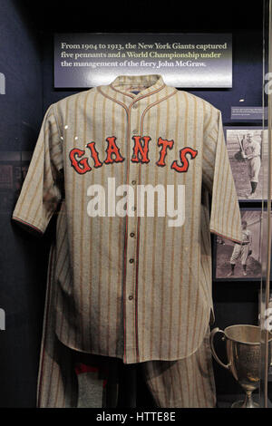 new york giants baseball shirt