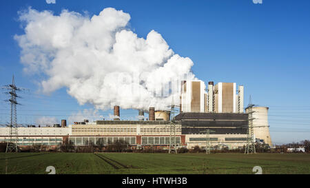 Weisweiler RWE brown coal power plant / Kraftwerk Weisweiler at Eschweiler, North Rhine-Westphalia / Nordrhein-Westfalen, Germany Stock Photo