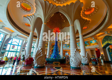 Entrance Hall. Atlantis, The Palm Hotel. Palm Jumeirah. Dubai city.  Dubai. United Arab Emirates. Stock Photo