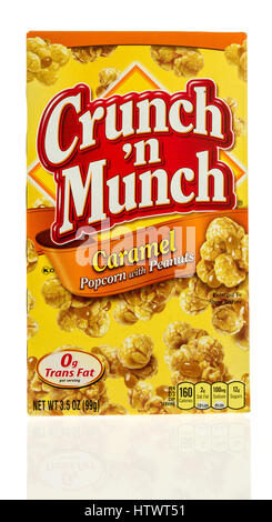 Winneconne, WI - 21 February 2017:  Box of Crunch N Munch in caramel flavor on an isolated background. Stock Photo