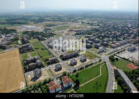 Aerial view of Parma with Piazza del Duomo, the Cathedral, the Baptistery; Pilotta, Taro, Tardini - Emilia Romagna Region, Italy Stock Photo