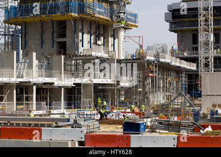 Building Equipment On Floating Dock in London Stock Photo