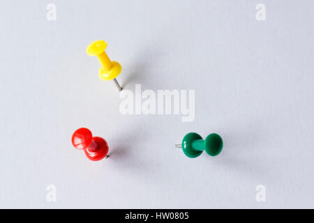 Set of push pins in different colors. Thumbtacks. Top view. Vector ...