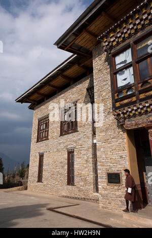 Bhutan, Paro, capital of Paro District. Temporary home to the National Museum of Bhutan while the Ta Dzong (Watchtower) is under repair from earthquak Stock Photo