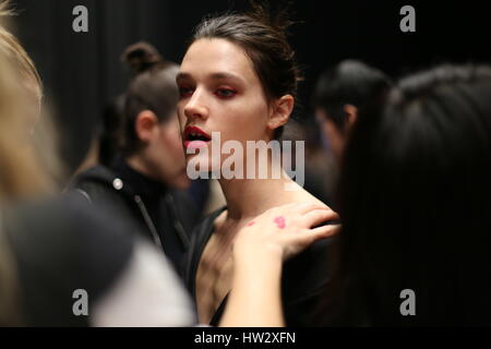 Hussein Chalayan autumn/winter 2017 London Fashion Week collection backstage Stock Photo