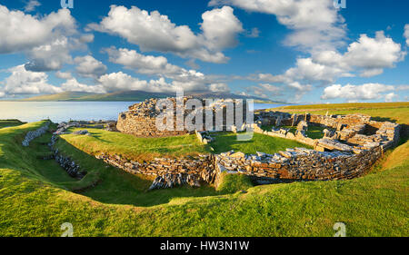 Iron age fortified village ruins, Broch of Gurness, Orkney, Scotland, United Kingdom Stock Photo
