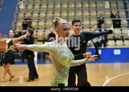 Orenburg, Russia - 12 November 2016: Girl and boy dancing on Orenburg competitions in sport dancing. Stock Photo