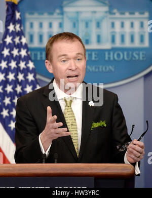 Washington, DC, USA. 16th Mar, 2017. Office of Management and Budget (OMB) Director Mick Mulvaney (R) speaks about the Fiscal Year 2018 budget proposed by United States President Donald J. Trump during the White House press briefing on March 16, 2017 in Washington, DC, USA. Credit: Olivier Douliery/Pool via CNP - NO WIRE SERVICE- Photo: Olivier Douliery/Consolidated News Photos/Olivier Douliery - Pool via CNP/dpa/Alamy Live News Stock Photo