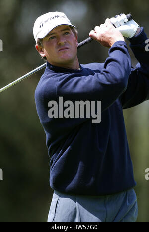 PETER BAKER ENGLAND WENTWORTH GOLF CLUB VIRGINIA WATER ENGLAND 25 May 2002 Stock Photo