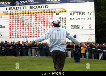 ANDERS HANSEN WINS VOLVO PGA CHAMPIONSHIP WENTWORTH GOLF CLUB VIRGINIA WATER ENGLAND 26 May 2002 Stock Photo