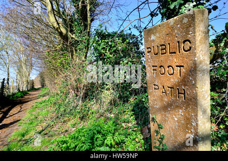 Boughton Monchelsea Village, Maidstone, Kent, England. Stone Public Footpath sign Stock Photo