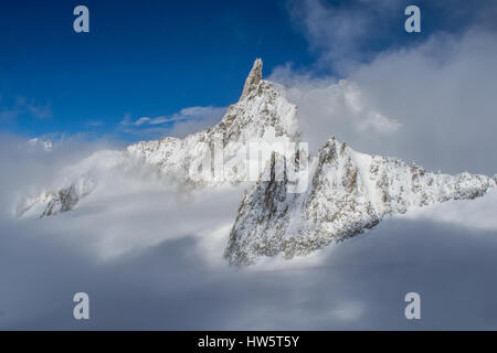 Dent du Géant (Dente del Gigante) from Pointe Hellbronner, Mont Blanc, Italy Stock Photo