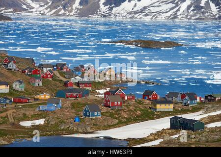 Greenland, Sermersooq, Kulusuk, Inuit village of Kulusuk Stock Photo