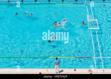 Spain, Catalonia, Barcelona, Montjuic Olympic pool Bernat Picornell Olympic swimming pool which hosted the Summer Olympics of 1992, water polo Stock Photo