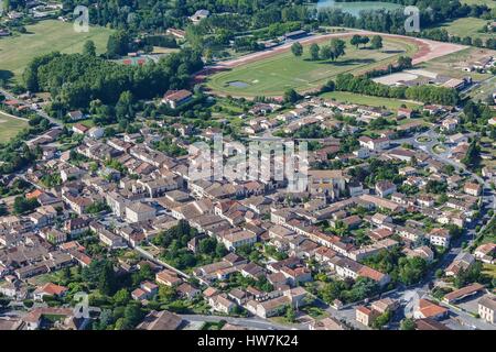 France, Lot et Garonne, Villereal, the bastide and the church (aerial view) Stock Photo