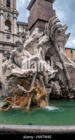 Fountain of the Four Rivers (ital . Fontana dei Quattro Fiumi) - one of the most famous fountains in Rome. Located on the Piazza Navona . Erected in 1 Stock Photo