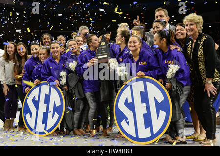 Jacksonville, FL, USA. 18th Mar, 2017. The Louisiana State University celebrates winning the SEC title at the Jacksonville Veterans Memorial Arena in Jacksonville, FL. Credit: Amy Sanderson/ZUMA Wire/Alamy Live News Stock Photo