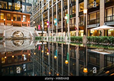 Canada, Quebec, Montreal, Centre de commerce mondial de Montreal, World Trade Center, atrium Stock Photo