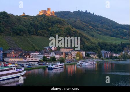 Germany, Rhineland Palatinate (Rheinland Pfalz), Mosel river, Bernkastel Kues Stock Photo