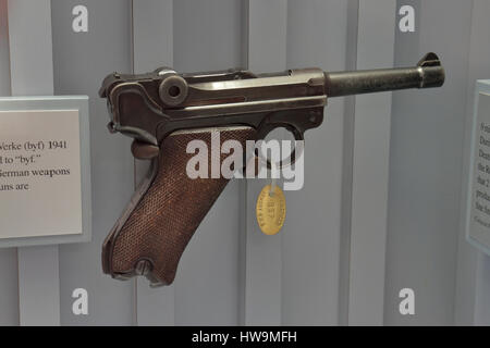 A Luger P-08 Mauser-Werke (byf) 1941 pistol on display in the Springfield Armory National Historic Site, Springfield, Ma, United States. Stock Photo