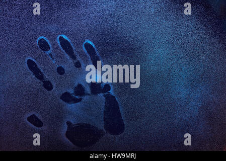 Human shape hi-res stock photography and images - Alamy