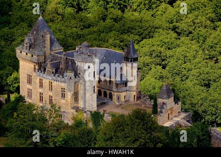 France, Dordogne, Perigord Noir, Dordogne Valley, Vitrac, Montfort Castle (aerial view) Stock Photo