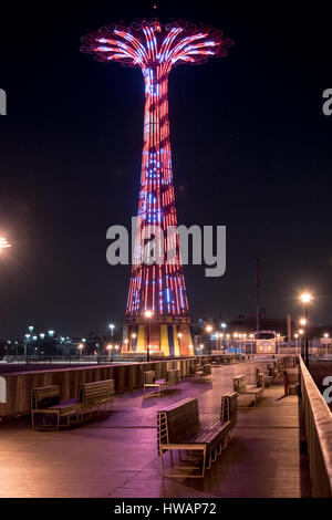 View on Coney Island Luna Park at night from Steeplechase Pier Stock Photo