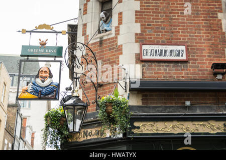 The Shakespeare's Head public house in Soho at the junction of Carnaby and Gt. Marlborough Street. Stock Photo