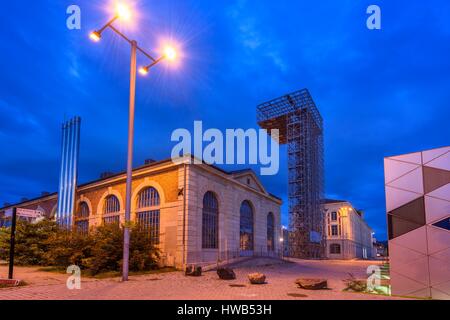 France, Loire, Saint-Etienne, nominated as part of Unesco’s Creative Cities Network, Cite du Design was inaugurated in 2009 on the former site of the Manufacture Nationale d'Armes in the heart of the creative neighborhood Manufacture Plaine Achille, the Watch Tower Stock Photo