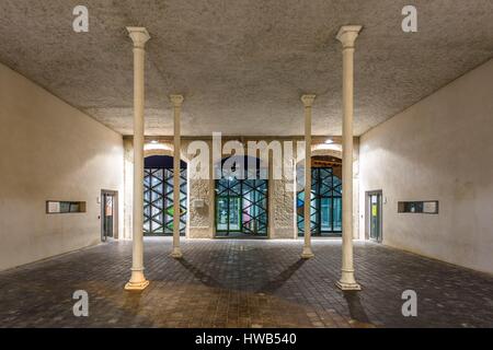 France, Loire, Saint Etienne, nominated as part of Unesco’s Creative Cities Network, Cite du Design was inaugurated in 2009 on the former site of the Manufacture Nationale d'Armes in the heart of the creative neighborhood Manufacture Plaine Achille, the former Manufacture d'Armes Stock Photo