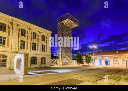 France, Loire, Saint-Etienne, nominated as part of Unesco’s Creative Cities Network, Cite du Design was inaugurated in 2009 on the former site of the Manufacture Nationale d'Armes in the heart of the creative neighborhood Manufacture Plaine Achille, the Watch Tower Stock Photo