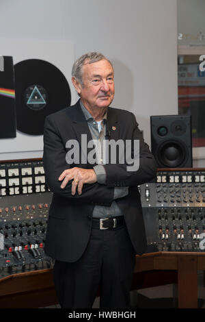 Knightsbridge, UK. 20th Mar, 2017. Renowned Pink Floyd drummer Nick Mason was reunited with an Abbey Road Console at Bonhams Knightsbridge today. The console is still in working order and is to be sold by Bonhams at their TCM Presents. Rock and Roll Through the Lens sale in New York on the 27th March Credit: Keith Larby/Alamy Live News Stock Photo