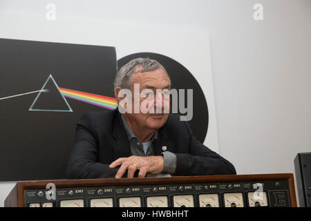 Knightsbridge, UK. 20th Mar, 2017. Renowned Pink Floyd drummer Nick Mason was reunited with an Abbey Road Console at Bonhams Knightsbridge today. The console is still in working order and is to be sold by Bonhams at their TCM Presents. Rock and Roll Through the Lens sale in New York on the 27th March Credit: Keith Larby/Alamy Live News Stock Photo