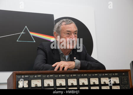 Knightsbridge, UK. 20th Mar, 2017. Renowned Pink Floyd drummer Nick Mason was reunited with an Abbey Road Console at Bonhams Knightsbridge today. The console is still in working order and is to be sold by Bonhams at their TCM Presents. Rock and Roll Through the Lens sale in New York on the 27th March Credit: Keith Larby/Alamy Live News Stock Photo