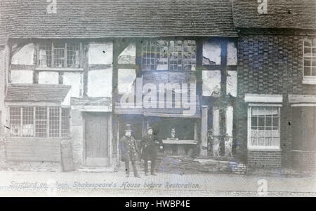 Antique c1860 photograph, Shakespeare's House Before Restoration, Stratford-upon-Avon, England. Shakespeare's Birthplace is a restored 16th-century half-timbered house situated in Henley Street, Stratford-upon-Avon, Warwickshire, England, where it is believed that William Shakespeare was born in 1564 and spent his childhood years. A reconstruction carried out by the Shakespeare Birthplace Trust between 1857 and 1864 has restored the outside of the building to its 16th century state. SOURCE: LATER GENERATION GLASS NEGATIVE. Stock Photo