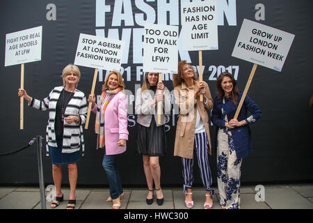 Former Sun Page 3 model Jilly Johnson joins Jane Felstead as models all over the age of 45 protest against age discrimination, calling for a wider use of older models on the catwalk.  Featuring: Jane Felstead, Jilly Johnson Where: London, United Kingdom W Stock Photo