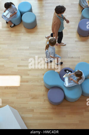 Details of reading area. St Swithun's School, Winchester, United Kingdom. Architect: Walters and Cohen Ltd, 2017. Stock Photo