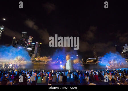 Horizontal view of the projections onto water at the Wonder Full light and sound show at night in Sing Stock Photo