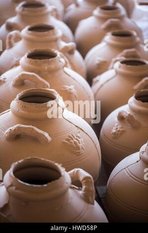 Vietnam, Quang Ninh province, Dong Trieu City, pottery, amphorae molding Stock Photo