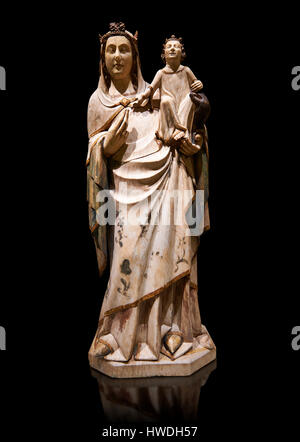 Gothic statue of the Virgin Mary and child by an anonymous Catalan artist.. National Museum of Catalan Art, inv no: 004356-000 Stock Photo